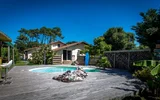 villa-pool.webp
