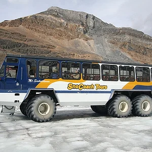 Onze bus om op de Gletsjer te rijden