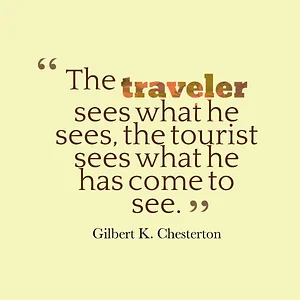 traveler-tourist-see