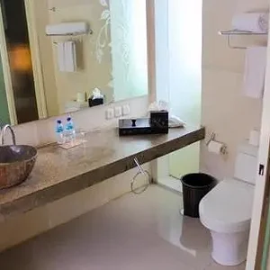 Tjendana-villas-nusa-dua-bathroom